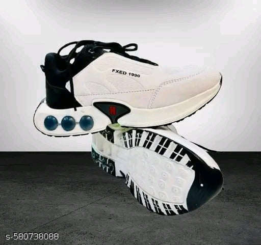 Fashionable Men Sports shoes